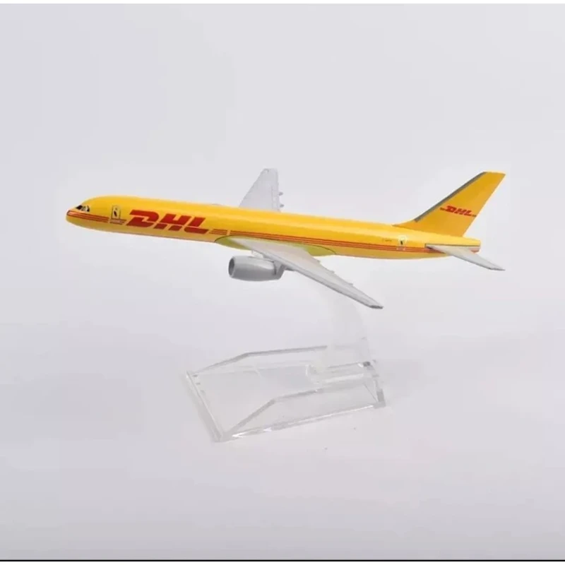 Декоративная модель самолета DHL Boeing 757, желтый, 12.5x15.5x8 см
