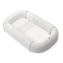 Матрас-кокон Chicco 3 в 1 Mommy Pod, бежевый, 81x49x12 см, 0-8 мес Матрас-кокон Chicco 3 в 1 Mommy Pod, бежевый, 81x49x12 см, 0-8 мес
