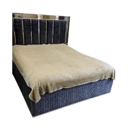 Покрывало MiraNova LQ-112, бежевое, 150x200 см Покрывало MiraNova LQ-112, бежевое, 150x200 см