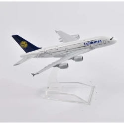 Lufthansa Aırbus A380 model təyyarənin figuru, 13.5 sm