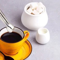 Молочник Wilmax 995002/A, 50 мл, фарфор, белый Молочник Wilmax 995002/A, 50 мл, фарфор, белый