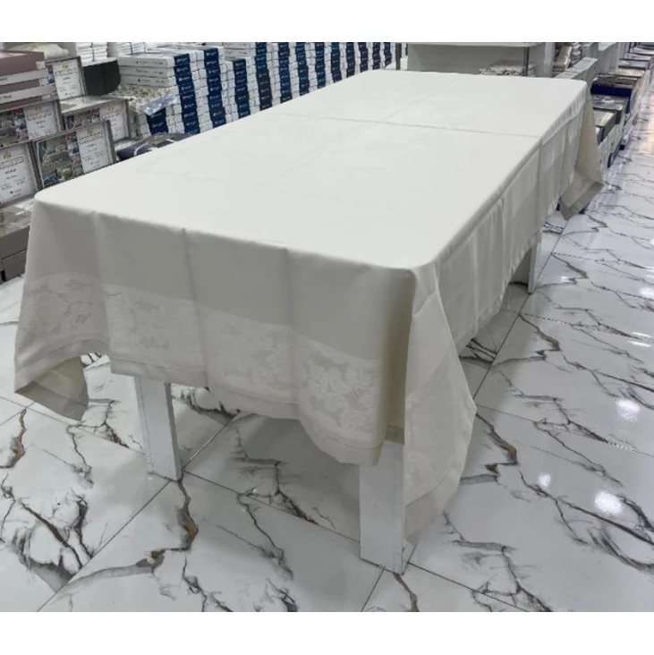 Скатерть MiraNova FS-654, тефлоновая, бежевая, 110x160 см Скатерть MiraNova FS-654, тефлоновая, бежевая, 110x160 см