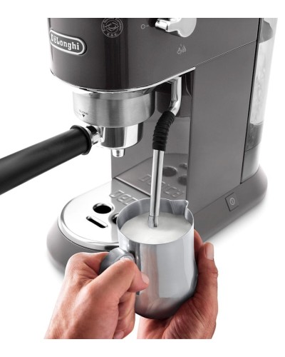 Qəhvə maşını DeLonghi EC885.GY