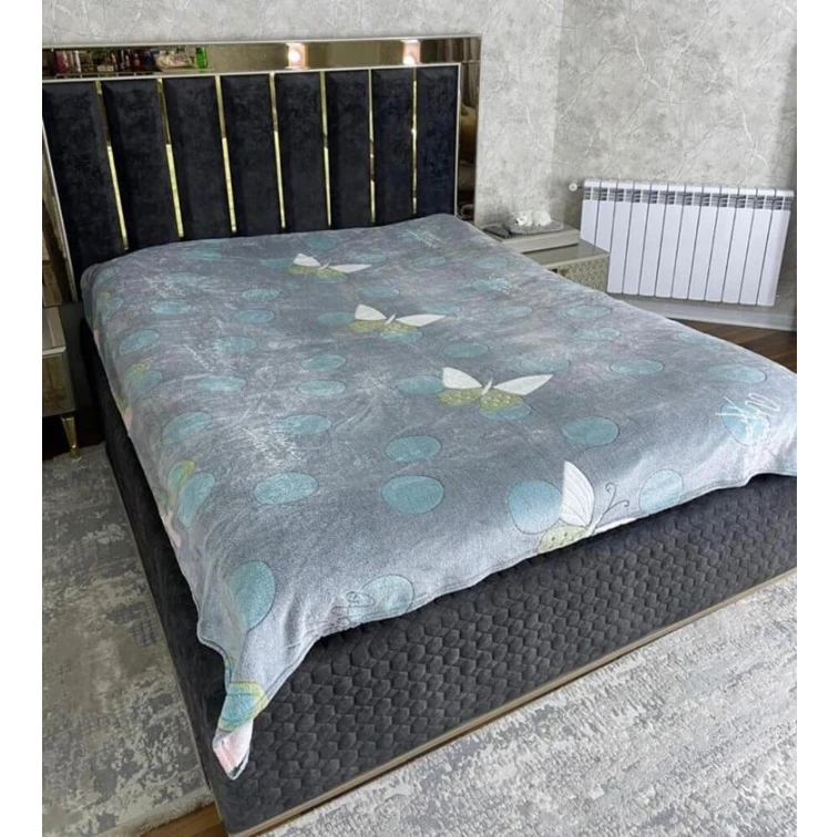 Одеяло с фосфором MiraNova SF-296, серое, 160х200 см Одеяло с фосфором MiraNova SF-296, серое, 160х200 см