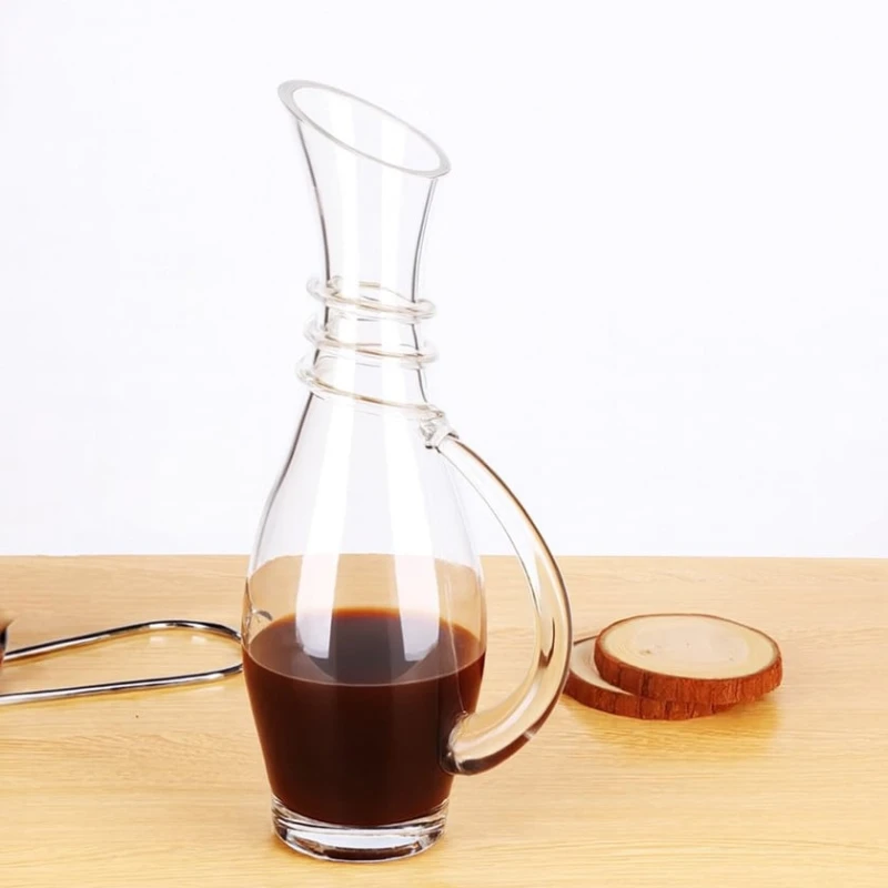 Элегантный простой графин 1300 мл Plateon0070