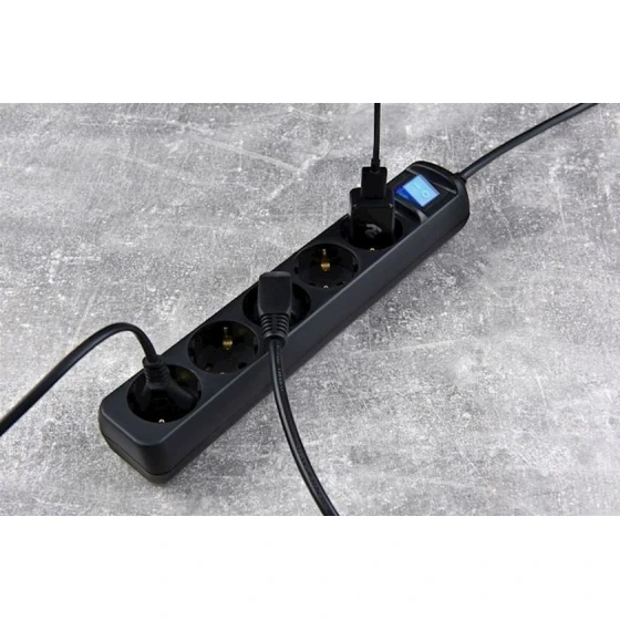 Şəbəkə filtri 2Е 3Gх1.5 mm, 3m, 5-rozetkalı, Qara (2E-U05ESM3BK)