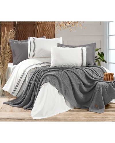Yataq dəsti Armada Home 13AB, ikinəfərlik, yorğan üzü 200x220 sm, mələfə 240x260+30 sm, yastıq üzü 50x70 sm (2 əd), 60x80 sm (2 əd), toxunma yorğan 220x240 sm, pambıq, ağ/boz