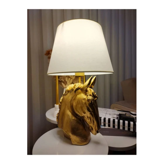 Abajur Heykəlcik şəklində Abajur Heykəlcik şəklində