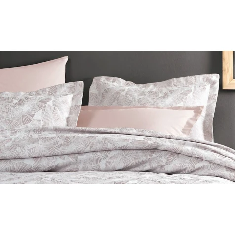 Набор покрывал с наволочками Yataş Leaf, покрывало 230x240 см, наволочки 50x70 см 2 шт, двуспальный, полиэстер, светло-фиолетовый