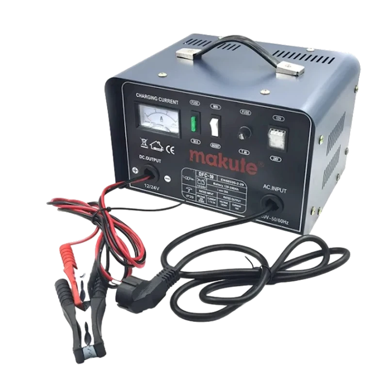 Автомобильное зарядное устройство Makute DFC-30 Автомобильное зарядное устройство Makute DFC-30