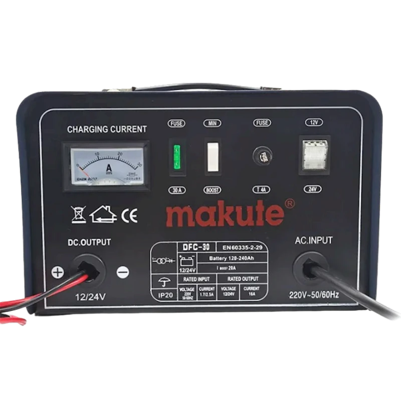 Автомобильное зарядное устройство Makute DFC-30 Автомобильное зарядное устройство Makute DFC-30