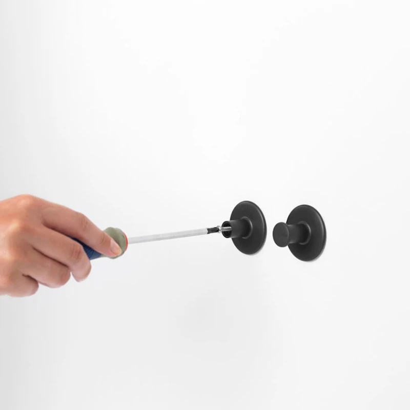 Крючки для ванной Brabantia ReNew, пластик, черный, 2 шт Крючки для ванной Brabantia ReNew, пластик, черный, 2 шт