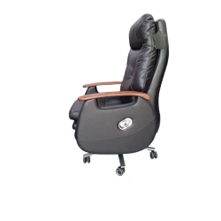 Офисное кресло 1680, кожаное, черное