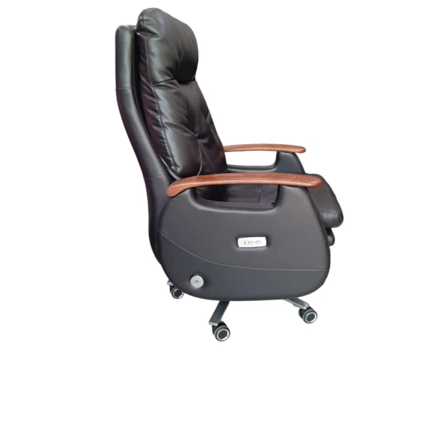 Офисное кресло 1680, кожаное, черное Офисное кресло 1680, кожаное, черное