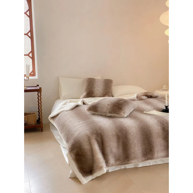 Плед-покрывало MiraNova Chinchilla 453, бежевый, 200x230 см Плед-покрывало MiraNova Chinchilla 453, бежевый, 200x230 см