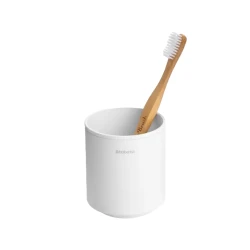 Стакан для зубных щеток Brabantia MindSet , 9.4x8.1x8.1 см, сталь/пластик, белая Стакан для зубных щеток Brabantia MindSet , 9.4x8.1x8.1 см, сталь/пластик, белая
