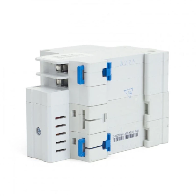 Дифференциальный автомат Chint DZ47LE-32 2P 20А 30мА тип АC х-ка С 6кА Дифференциальный автомат Chint DZ47LE-32 2P 20А 30мА тип АC х-ка С 6кА