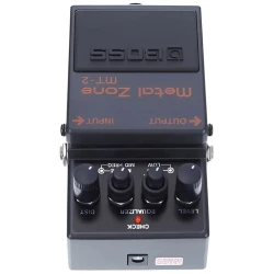 Педаль эффектов для гитары Boss MT-2 Metal Zone Distortion