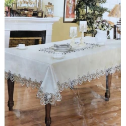 Скатерть MiraNova SF-381, велюр,белая, 160×320 см