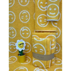 Набор полотенец детские Giltex Smile, хлопок, 70x130/50x90/50x30 см, оранжевый, 3 шт Набор полотенец детские Giltex Smile, хлопок, 70x130/50x90/50x30 см, оранжевый, 3 шт