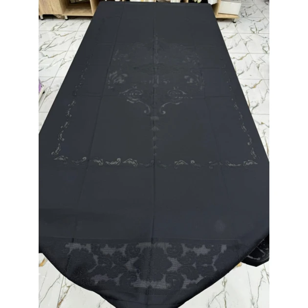 su keçirməyən süfrə