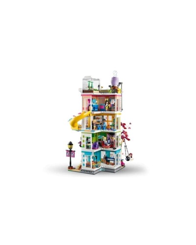 Konstruktor LEGO Friends Xartleyk siti: İctimai mərkəz 41748, 9+ yaş, 1513 hissə.