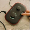 Студийный комплект Focusrite Vocaster One Studio Студийный комплект Focusrite Vocaster One Studio
