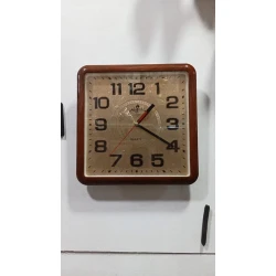 Настенные часы Bayramov Group SS-170, коричневый, 26 см Настенные часы Bayramov Group SS-170, коричневый, 26 см