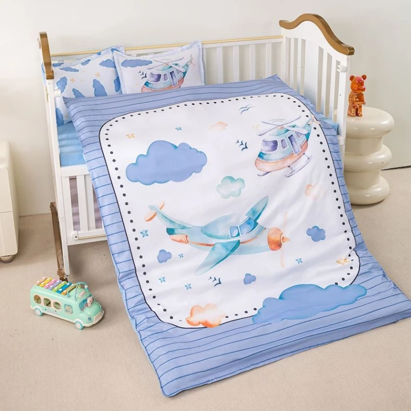 Комплект детского постельного белья ET-1329, пододеяльник 100x150 см, простыня 110x160 см, наволочка 35х45 см, сатин, разноцветный Комплект детского постельного белья ET-1329, пододеяльник 100x150 см, простыня 110x160 см, наволочка 35х45 см, сатин, разноцветный