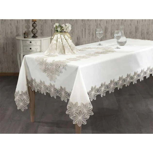 Комплект Atak 036, скатерть 160х220 см, дорожка 45х145 см, салфетки 8 шт, кольца для салфеток 8 шт Комплект Atak 036, скатерть 160х220 см, дорожка 45х145 см, салфетки 8 шт, кольца для салфеток 8 шт