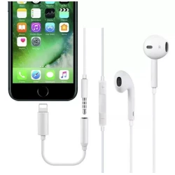 Кабель-переходник Apple Lightning to 3.5 mm Headphone Jack Adapter, Белый