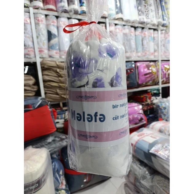 Dəst yastıq üzlər ilə MiraNova CTS-031, mələfə rezinli 200x220 sm, yastıq üzləri 50x70 sm, ağ