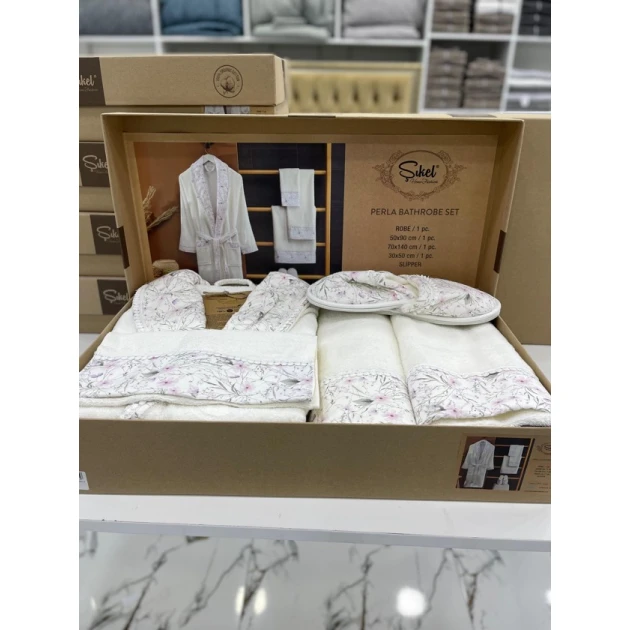 Банный набор MiraNova FS-629 (халат + банное полотенце 70x140 см + полотенце для рук 50x90 см + полотенце для рук 30x50 см + шлепанцы), хлопок, белый Банный набор MiraNova FS-629 (халат + банное полотенце 70x140 см + полотенце для рук 50x90 см + полотенце для рук 30x50 см + шлепанцы), хлопок, белый