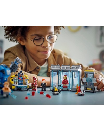 Konstruktor LEGO Marvel Iron Man's Laboratory: Hall 76315, 8 yaş+, 379 hissə - 76315