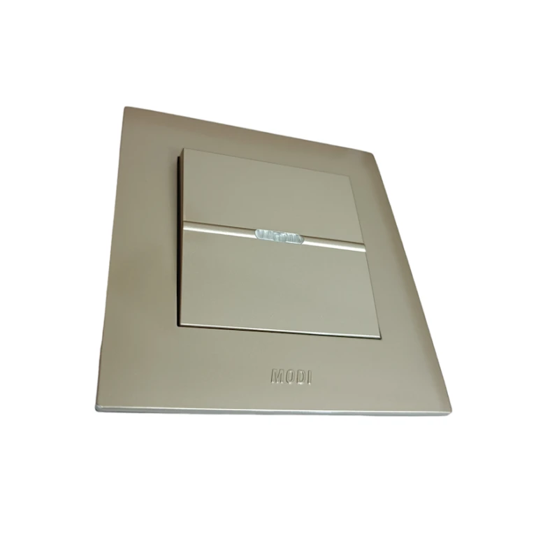 Выключатель Modi 008, 9x8.5x3 см, золотистый Выключатель Modi 008, 9x8.5x3 см, золотистый