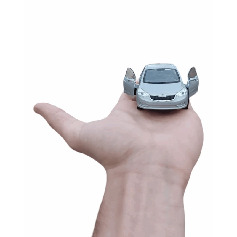 Машинка Kia Cerato, 11.5x4x3 см, серебристая