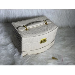 Siyirmələr ilə orqanayzer Q-0347, bej, 22х15.5х13.5 sm Siyirmələr ilə orqanayzer Q-0347, bej, 22х15.5х13.5 sm