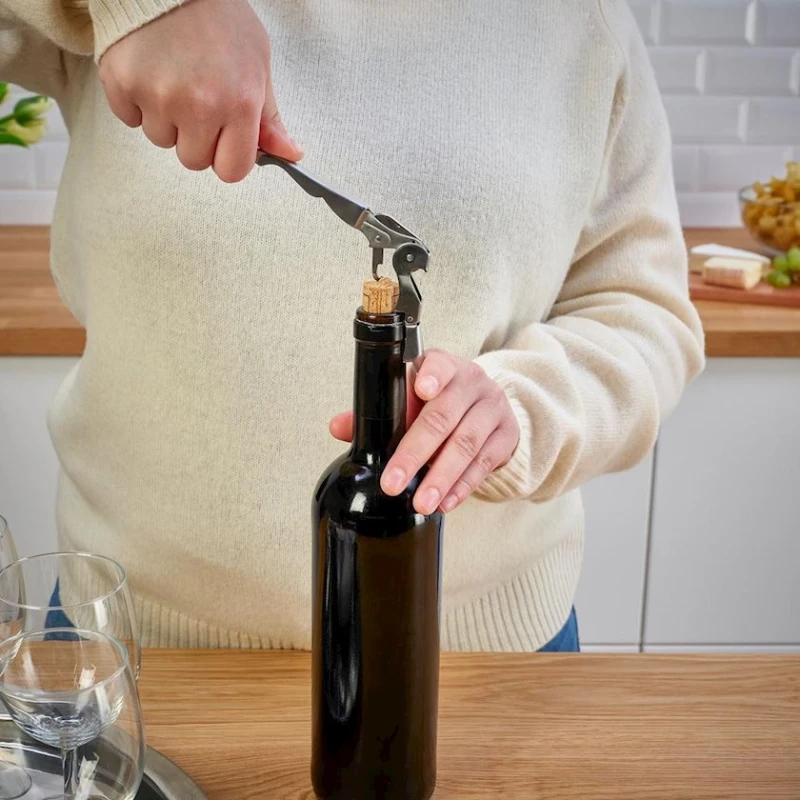 Многофункциональная открывалка IKEA Segelfisk, 12 см, нержавеющая сталь, серебристая Многофункциональная открывалка IKEA Segelfisk, 12 см, нержавеющая сталь, серебристая