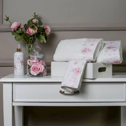 Dəsmal dəsti və aromatlaşdırıcı Tivolyo Home Cherish, pambıq, ağ, 3 əd, 30x50/50x100/75x150 sm, 400 ml