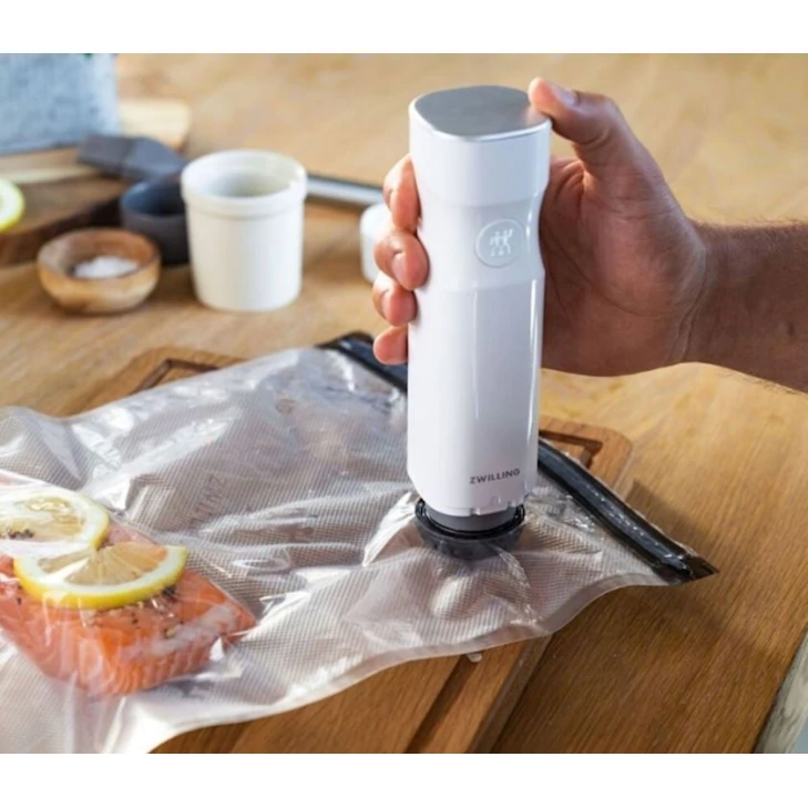 Вакуумный набор Zwilling Fresh & Save 368070070, пластик, белый, 7 предметов Вакуумный набор Zwilling Fresh & Save 368070070, пластик, белый, 7 предметов