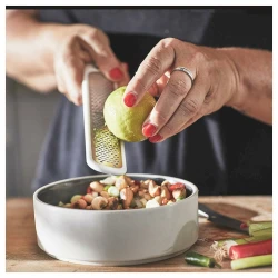 Терка IKEA UPPFYLLD, белый, 23x4x1 см Терка IKEA UPPFYLLD, белый, 23x4x1 см