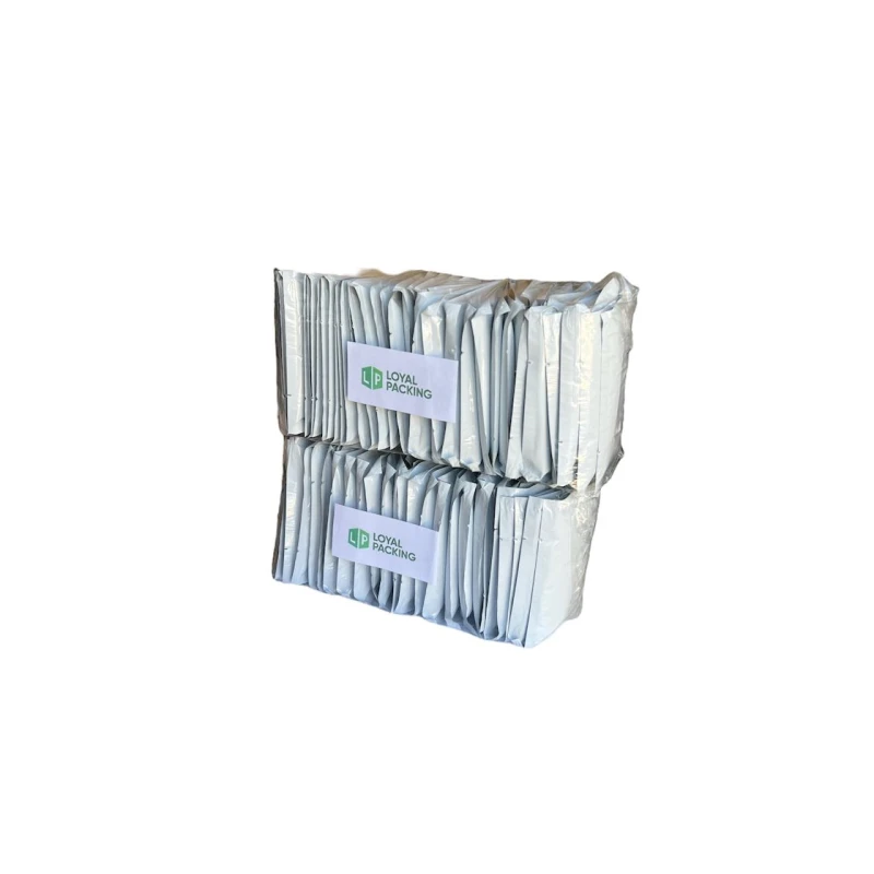 Nəm salfet dəsti Loyal-9793696340, ağ, 50 əd