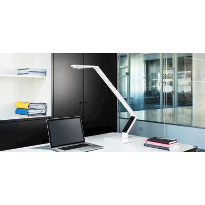 Светильник настольный Luctra Table pro linear 921523 Светильник настольный Luctra Table pro linear 921523