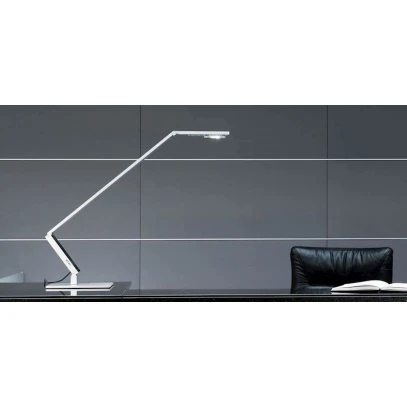 Светильник настольный Luctra Table pro linear 921523 Светильник настольный Luctra Table pro linear 921523