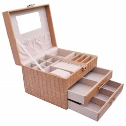 Женская шкатулка для украшений и аксессуаров Pufo Glamour FG-645, экокожа, коричневая