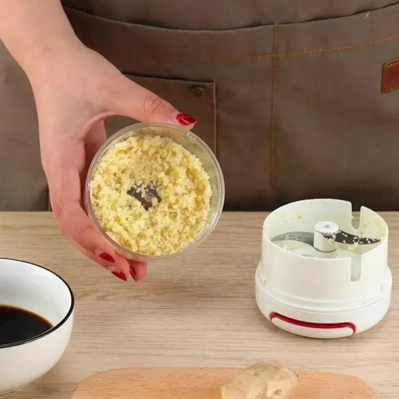 Измельчитель, 9x9x9 см, пластик, белый