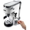 Кофеварка DeLonghi Dedica EC 685.W Кофеварка DeLonghi Dedica EC 685.W