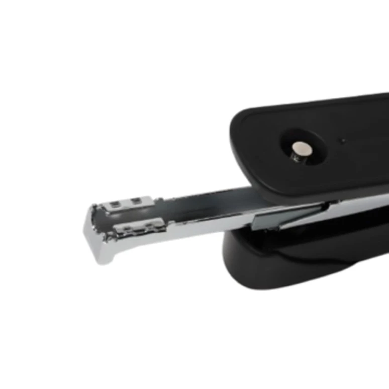 Степлер Deli 328, металл/пластик, черный Степлер Deli 328, металл/пластик, черный