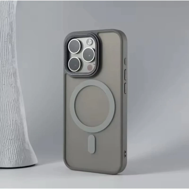 Чешский Apple iPhone 16 pro серый Чешский Apple iPhone 16 pro серый