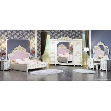 Набор мебели для спальни Era Mebel Mirella, кремовый (шкаф 300x65x246 см, кровать 213x213.4x177 см, прикроватная тумба 68x47x71.4 см, комод 181x50x79.5 см, зеркало 147x125.4 см) Набор мебели для спальни Era Mebel Mirella, кремовый (шкаф 300x65x246 см, кровать 213x213.4x177 см, прикроватная тумба 68x47x71.4 см, комод 181x50x79.5 см, зеркало 147x125.4 см)